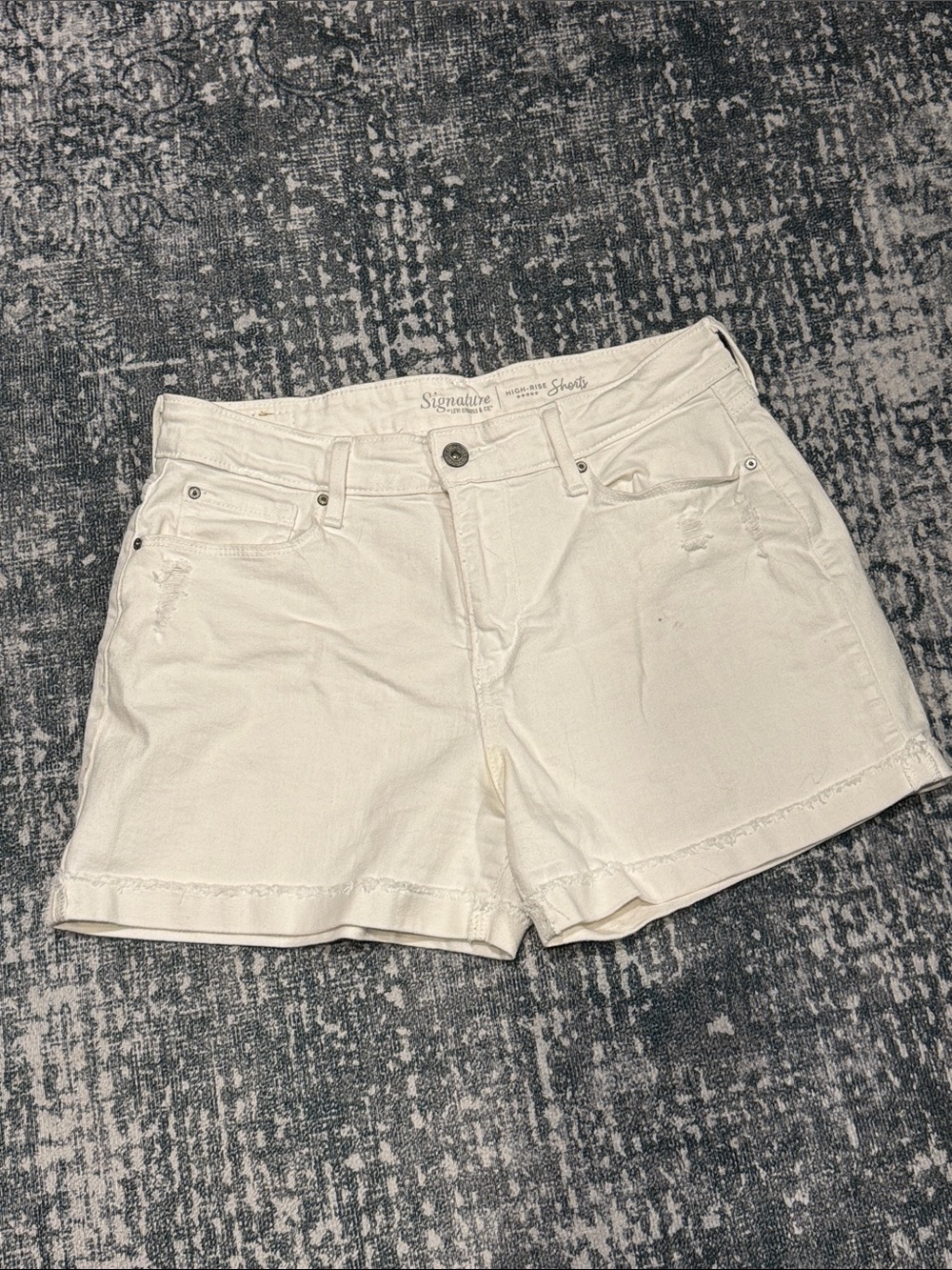 Signature by Levi Strauss denim shorts